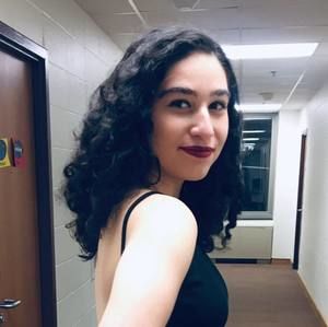 Meet your Posher, Dania